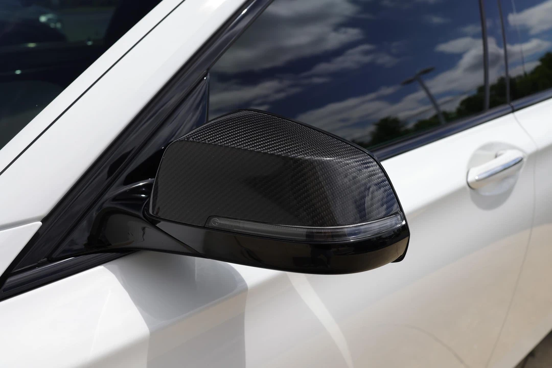 2015 BMW Alpina B7 - Image 15 of 31