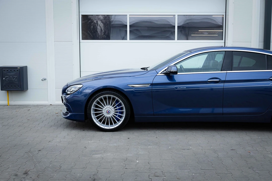 2015 BMW Alpina B6 - Image 8 of 31