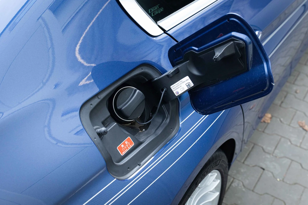 2015 BMW Alpina B6 - Image 24 of 31
