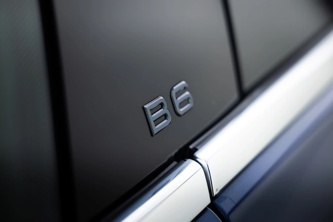 2015 BMW Alpina B6 - Image 27 of 31