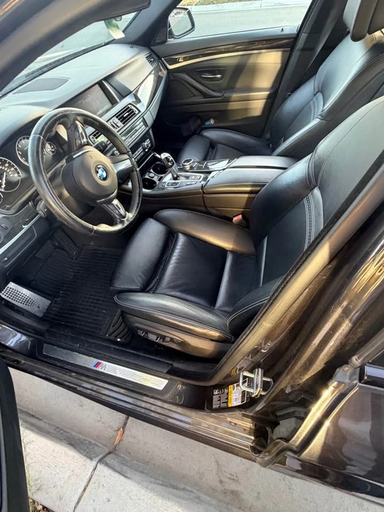 2015 BMW 5 Series - Image 6 of 9