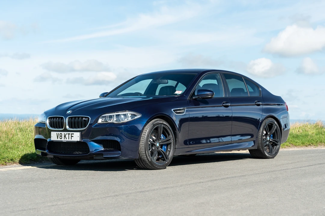 2015 BMW F10 M5 - Image 2 of 31