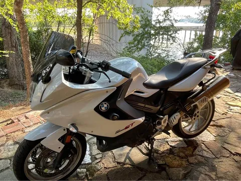 2015 BMW F800GT