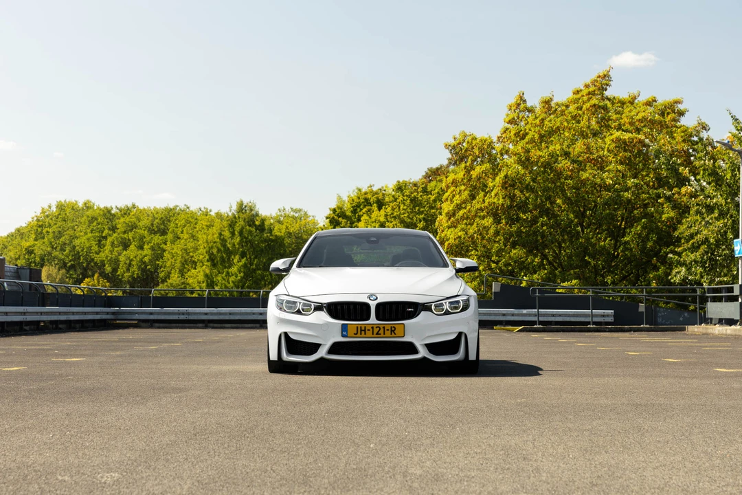 2015 BMW F82/F83 M4 - Image 2 of 31