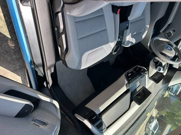 2015 BMW i3 - Image 6 of 11