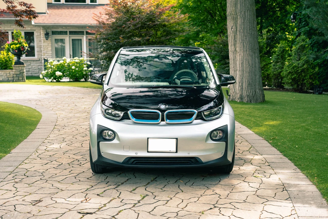 2015 BMW i3 - Image 3 of 31