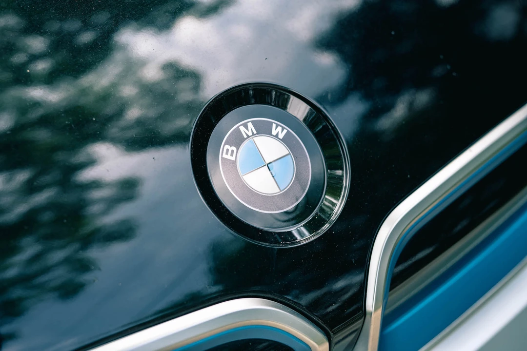 2015 BMW i3 - Image 16 of 31