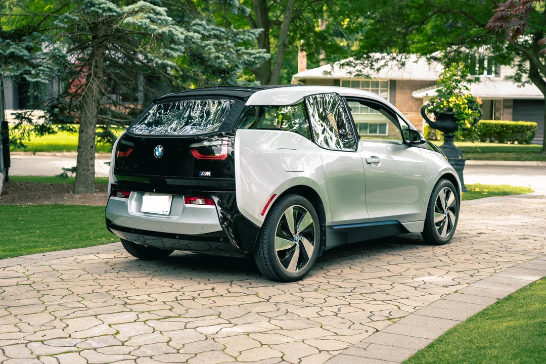 2015 BMW i3 - Image 6 of 31