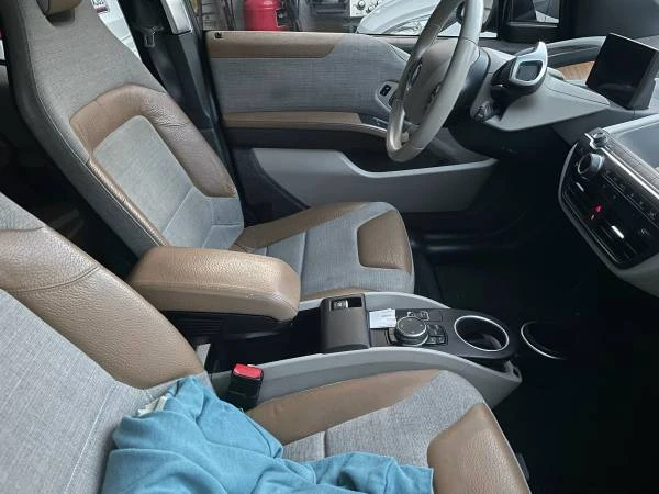 2015 BMW i3 - Image 4 of 6