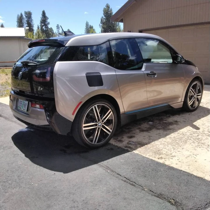 2015 BMW i3 - Image 5 of 24