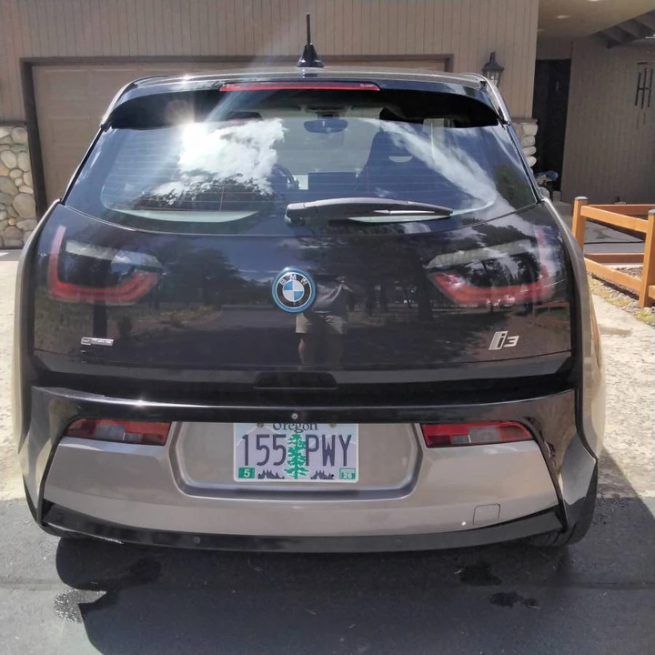 2015 BMW i3 - Image 2 of 24