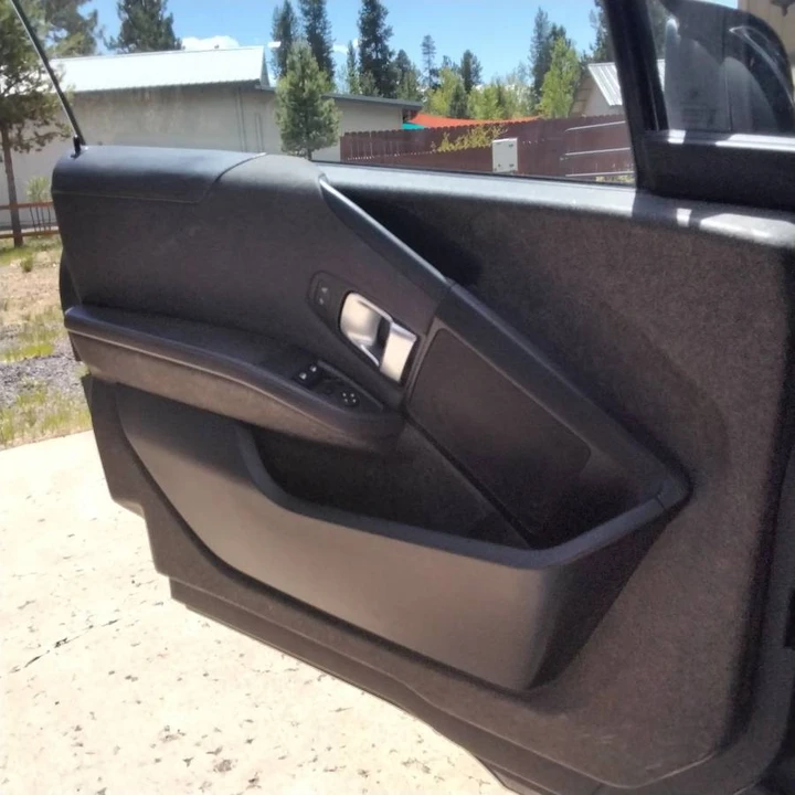 2015 BMW i3 - Image 14 of 24