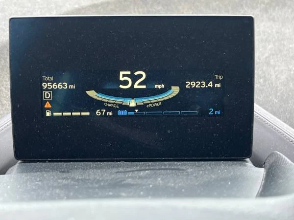 2015 BMW i3 - Image 16 of 17