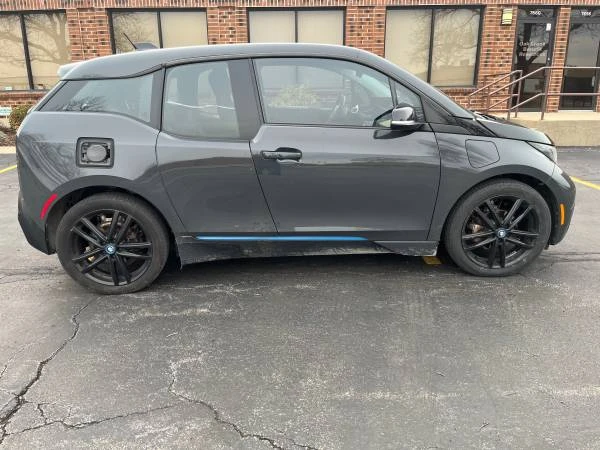 2015 BMW i3 - Image 8 of 17