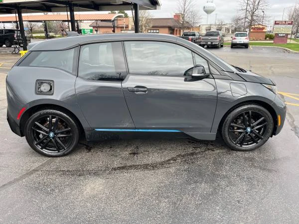 2015 BMW i3 - Image 8 of 17