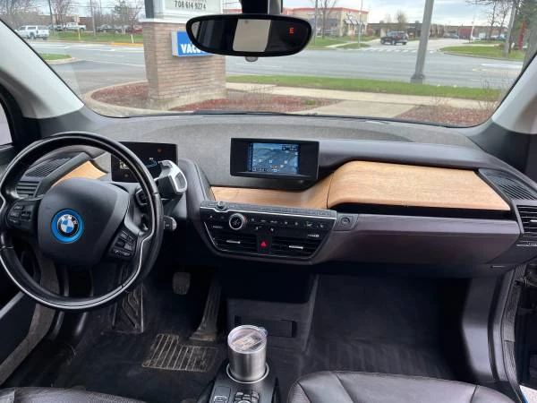 2015 BMW i3 - Image 10 of 17