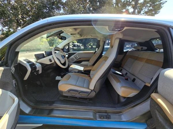 2015 BMW i3 - Image 6 of 6