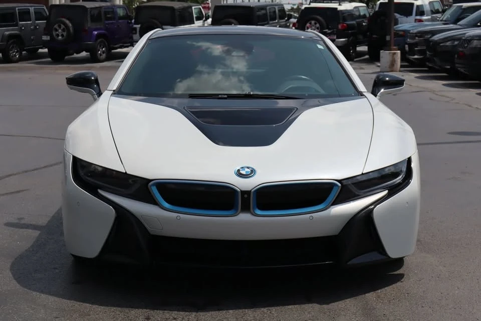 2015 BMW i8 - Image 11 of 11