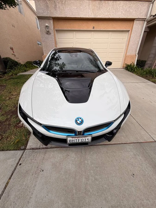 2015 BMW i8 - Image 24 of 24