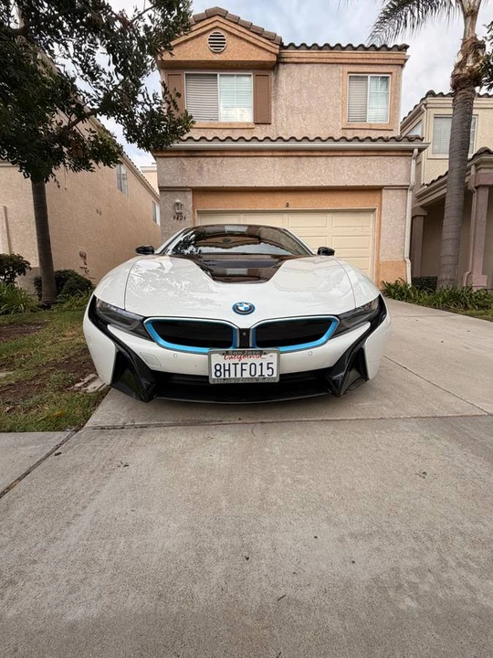 2015 BMW i8 - Image 23 of 24