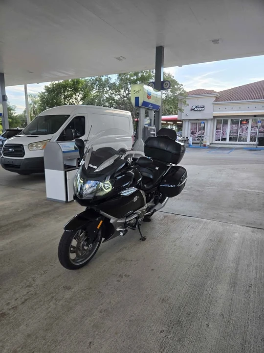 2015 BMW K1600 - Image 2 of 9
