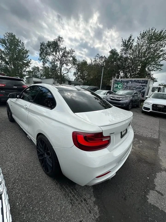 2015 BMW M2 - Image 11 of 12