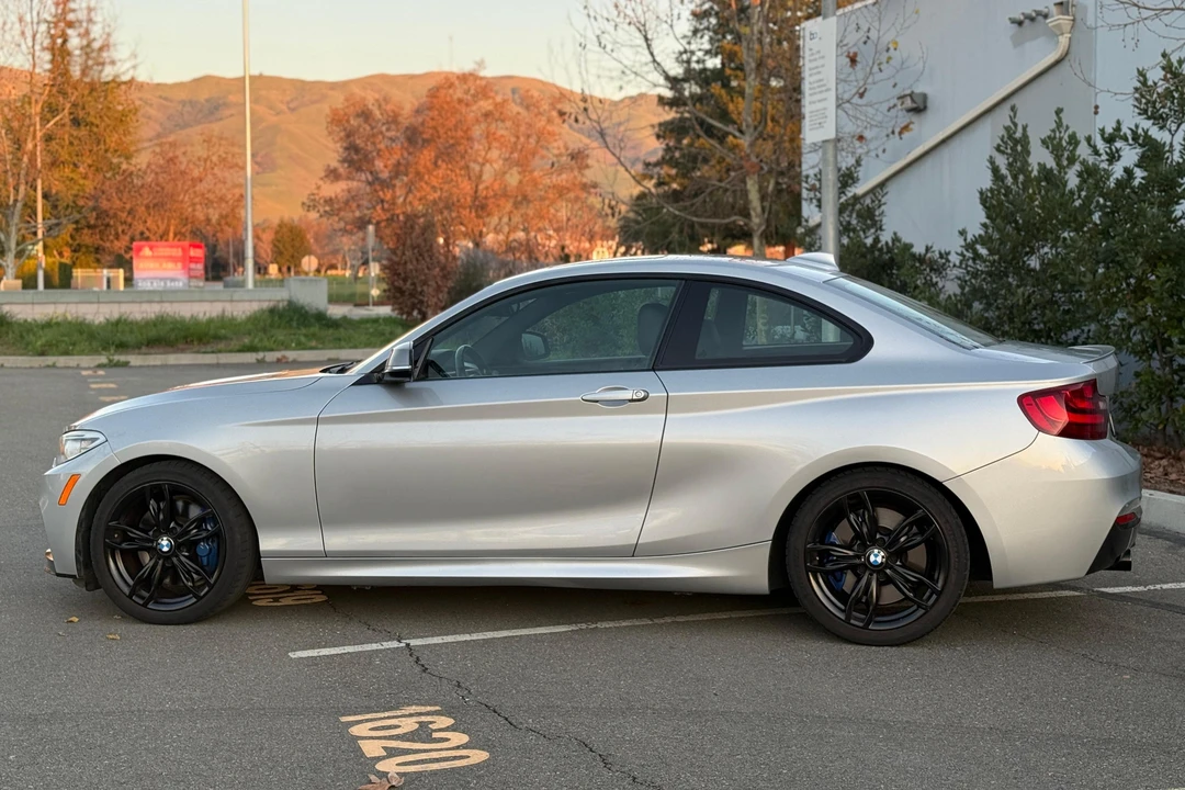 2015 BMW F22/F23 M235i & M240i - Image 3 of 31