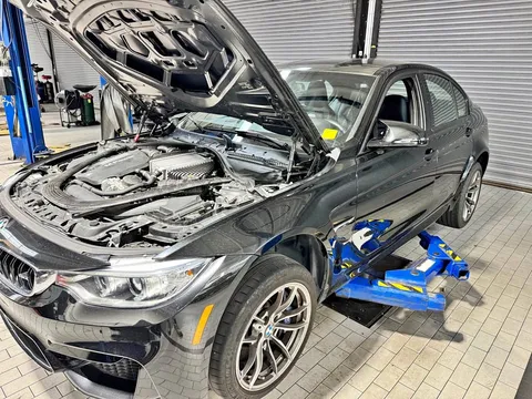 2015 BMW M3 Sedan 4D