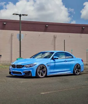 2015 BMW M4 Convertible 2D