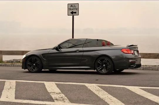 2015 BMW M4 Convertible 2D