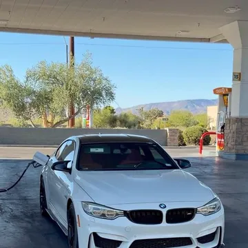 2015 BMW M4 Coupe