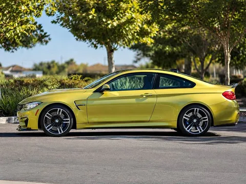 2015 BMW M4 Coupe