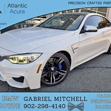 2015 BMW M4 Coupe DCT