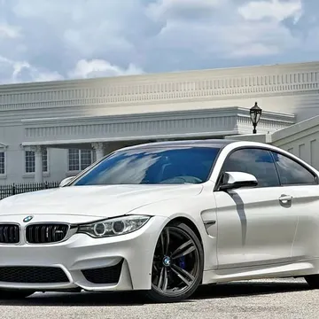 2015 BMW M4