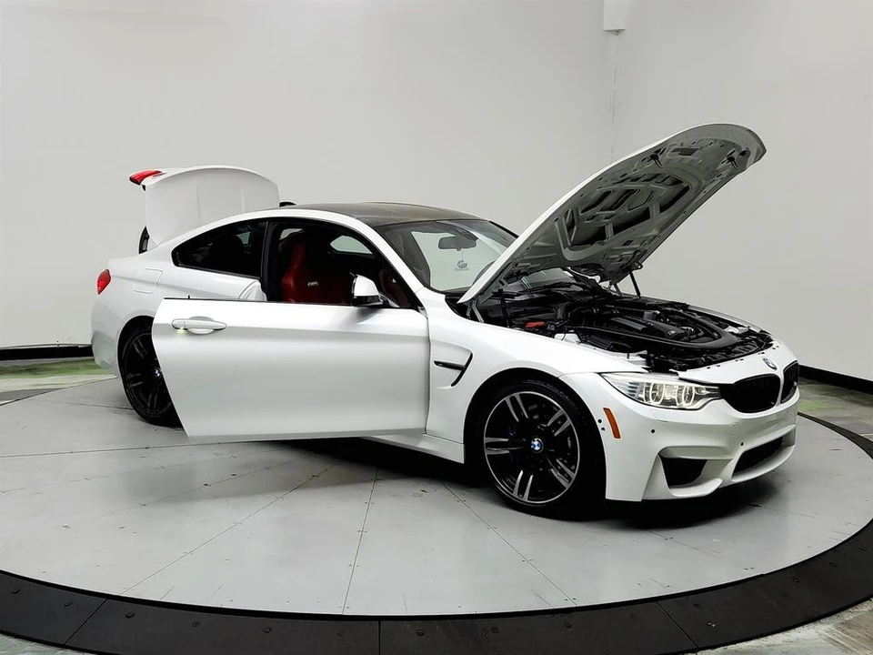 2015 BMW M4 - Image 10 of 31