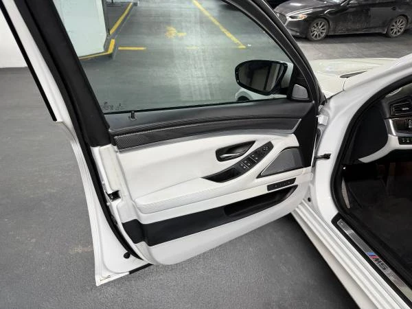 2015 BMW F10 M5 - Image 9 of 21