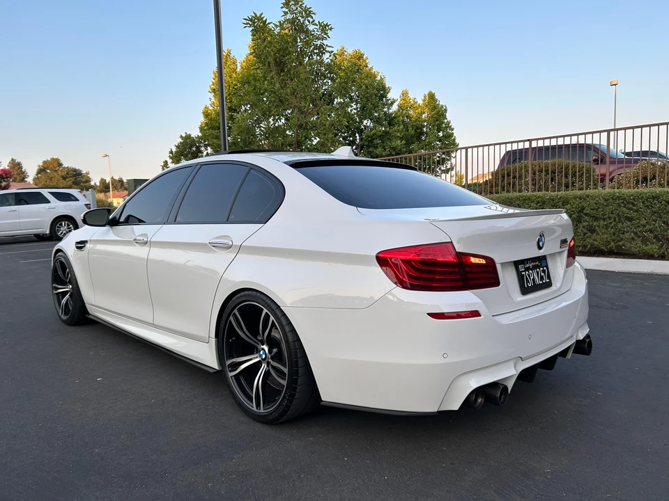 2015 BMW F10 M5 - Image 8 of 31