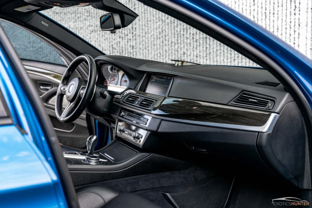 2015 BMW F10 M5 - Image 24 of 31