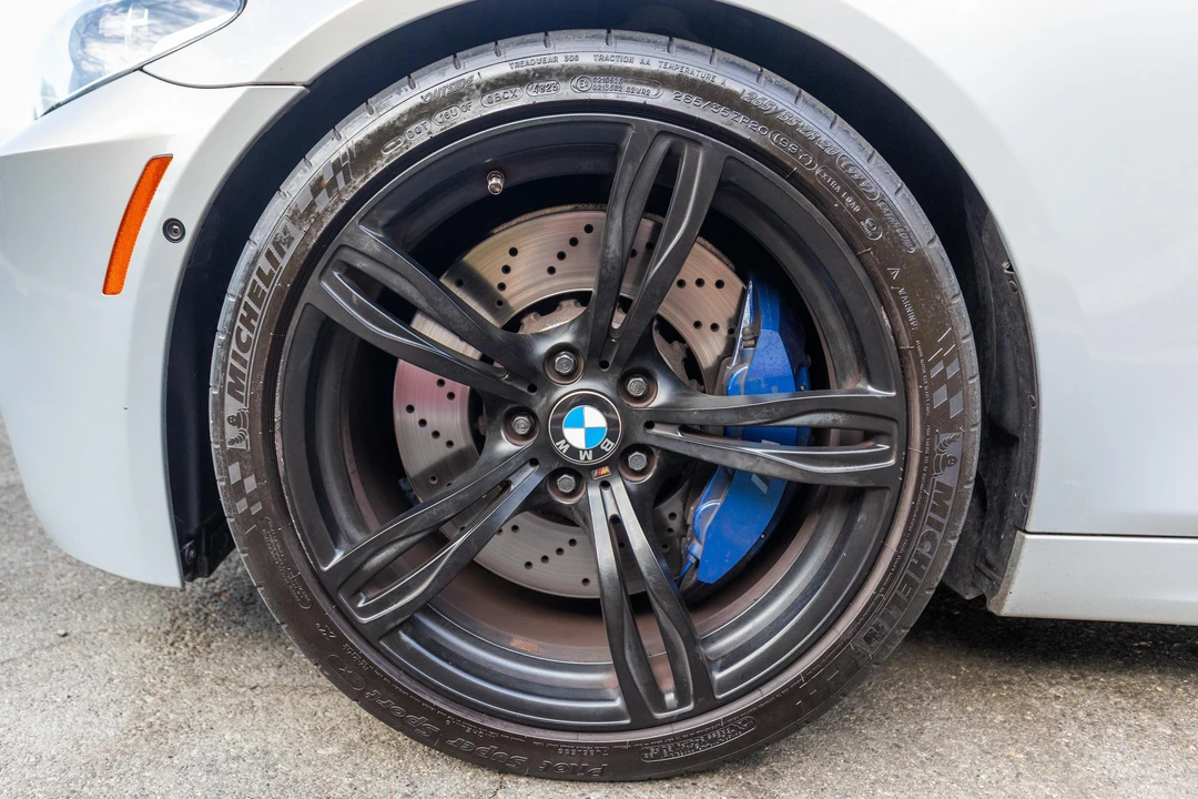 2015 BMW F10 M5 - Image 30 of 31