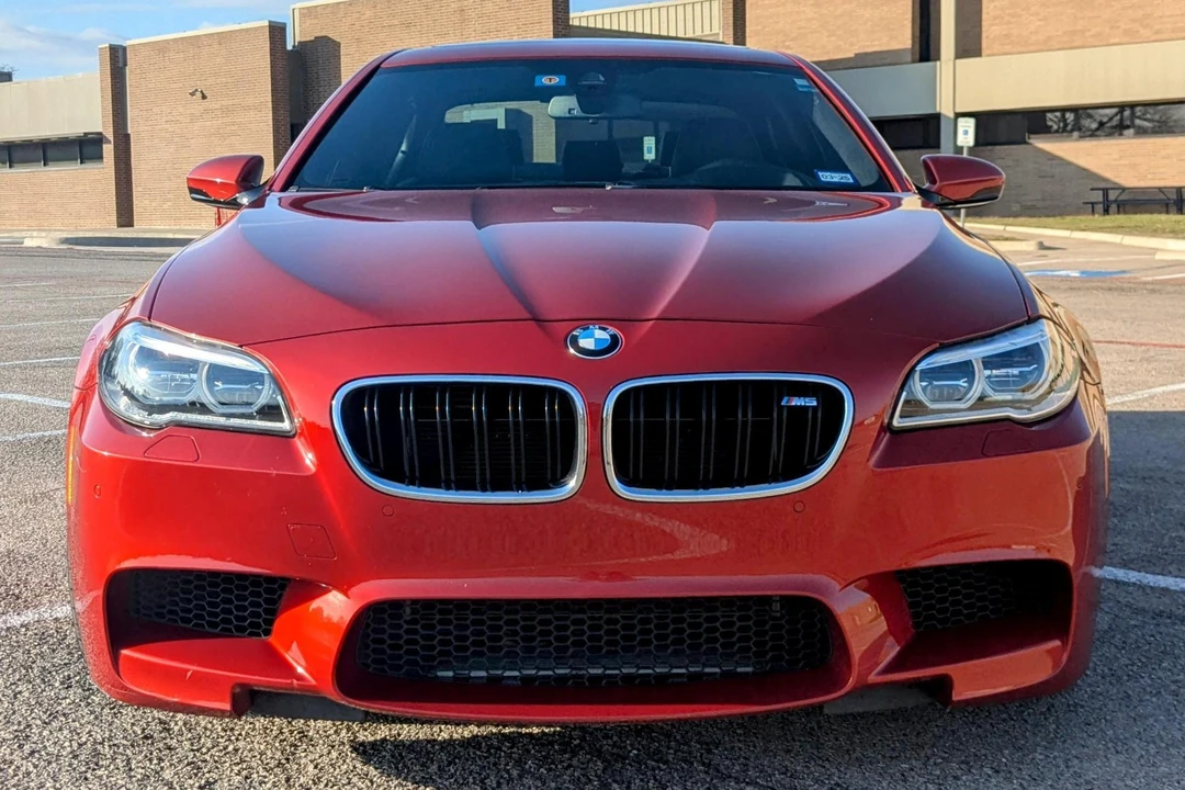 2015 BMW F10 M5 - Image 2 of 31