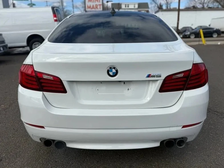 2015 BMW F10 M5 - Image 5 of 10