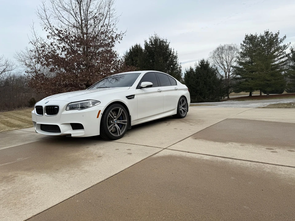 2015 BMW F10 M5 - Image 8 of 31