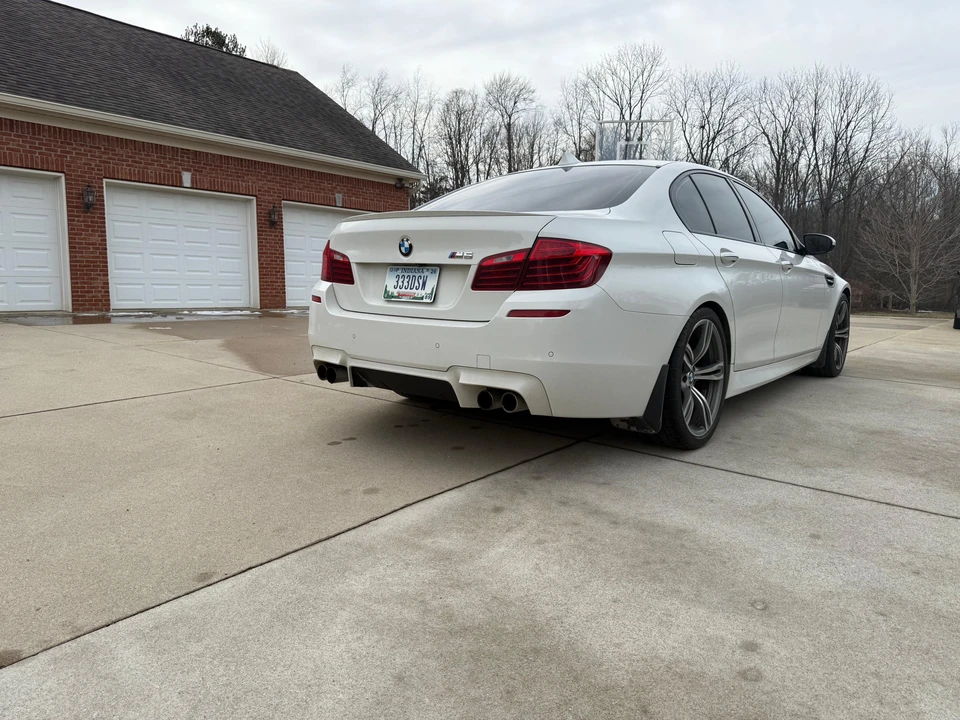 2015 BMW F10 M5 - Image 16 of 31