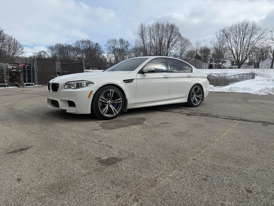 2015 BMW F10 M5 - Image 9 of 31