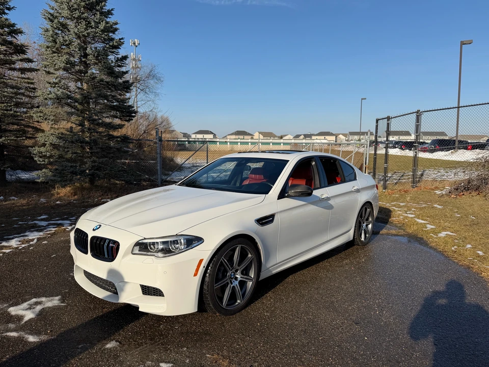 2015 BMW F10 M5 - Image 2 of 20