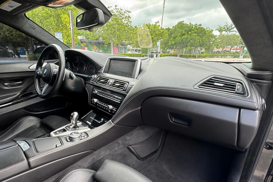 2015 BMW F06/F12/F13 M6 - Image 24 of 31