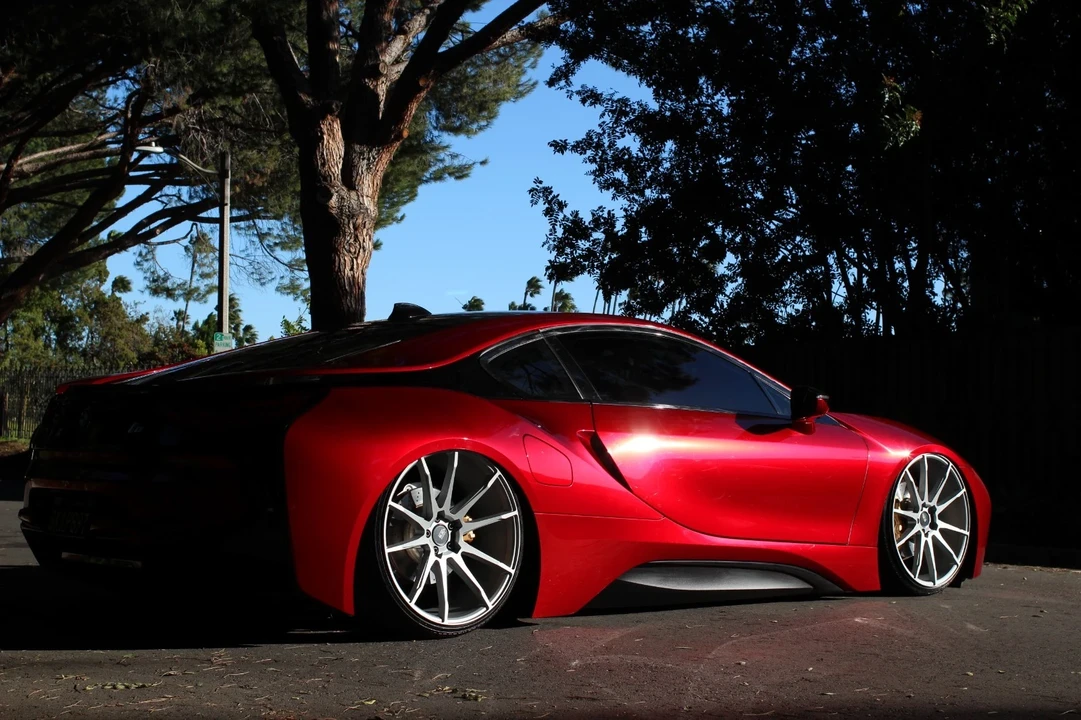 2015 BMW i8 - Image 18 of 21