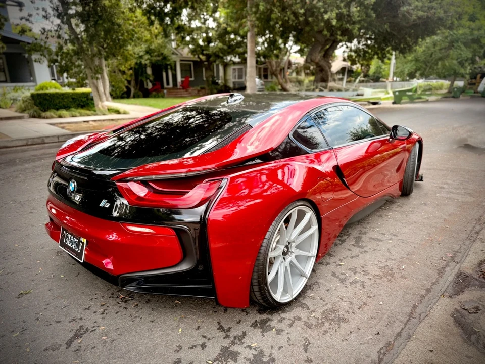 2015 BMW i8 - Image 8 of 21