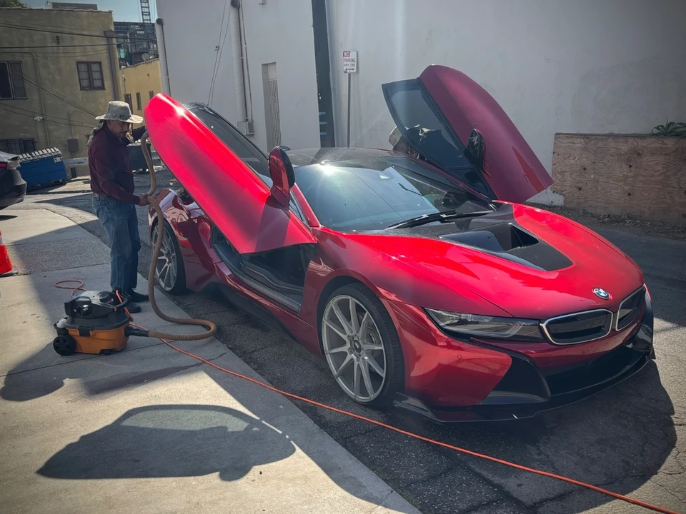 2015 BMW i8 - Image 9 of 21