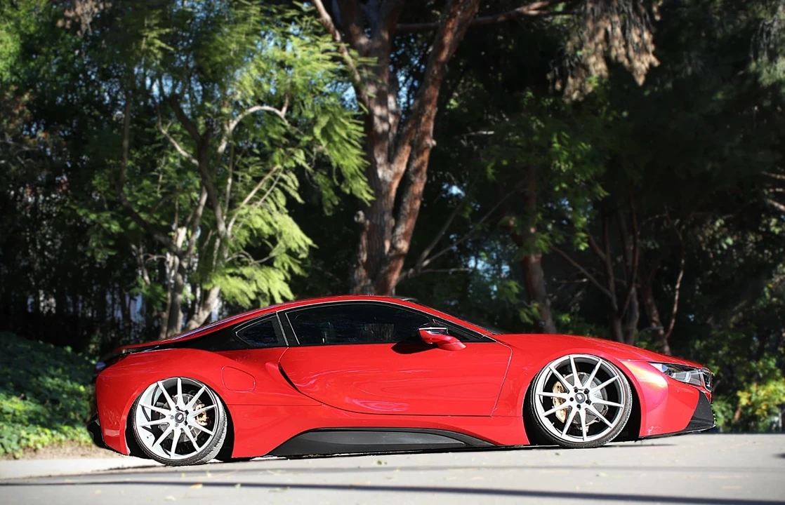 2015 BMW i8 - Image 20 of 21